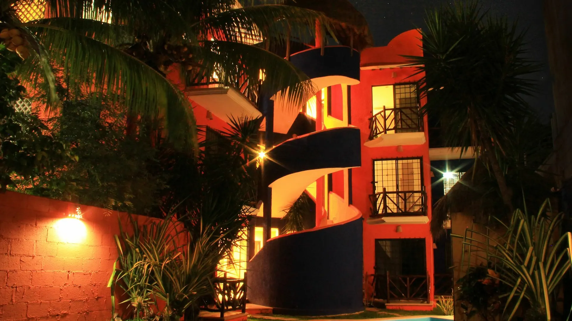 Vida Playa Suites Aparthotel